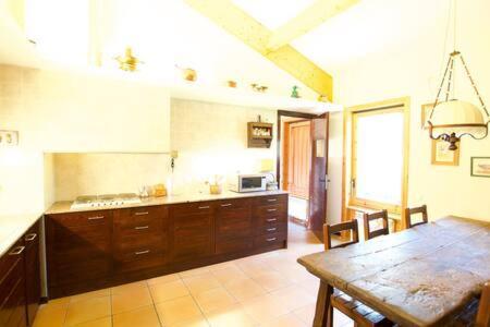 Impresionant Xalet La Roca Forada Apartment Guils de Cerdana ภายนอก รูปภาพ