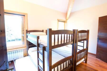 Impresionant Xalet La Roca Forada Apartment Guils de Cerdana ภายนอก รูปภาพ